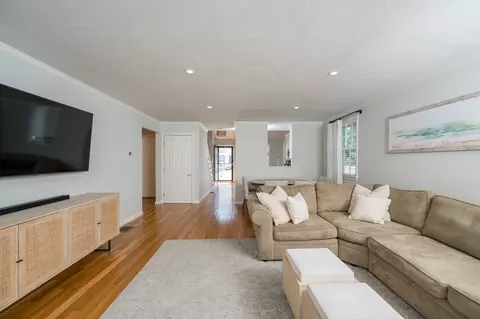 5 Adams Ct #5, Hingham, MA 02043 photo 10