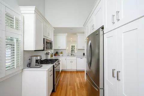 5 Adams Ct #5, Hingham, MA 02043 photo 4