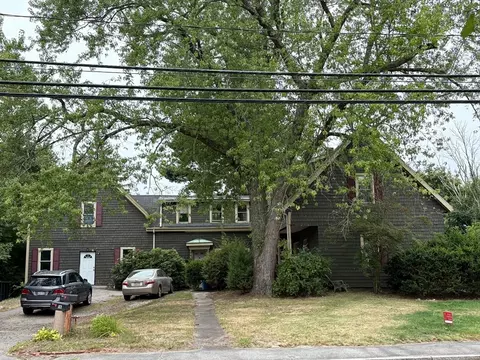16 Washington St, Whitman, MA 02382