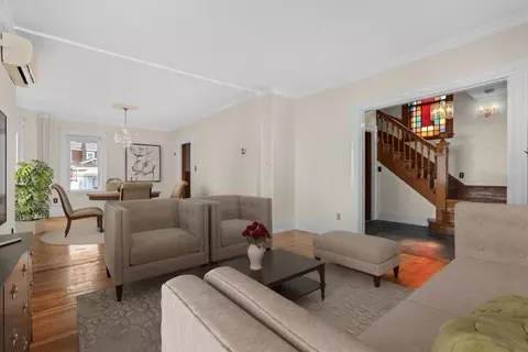 41 Centre St, Winthrop, MA 02152 photo 6