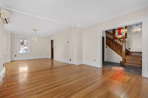41 Centre St, Winthrop, MA 02152 photo 7
