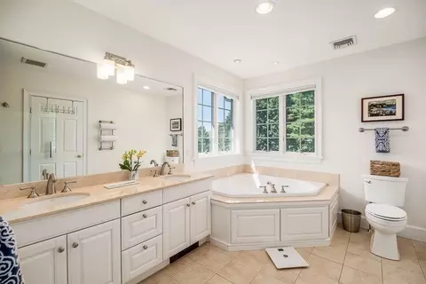 17 Patton Dr, Hamilton, MA 01982 photo 24