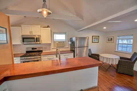 5 Gardonia St, Wareham, MA 02571 photo 10