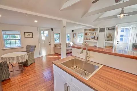 5 Gardonia St, Wareham, MA 02571 photo 13