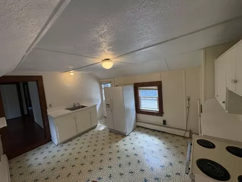 33 Spencer St, Millis, MA 02054 photo 5