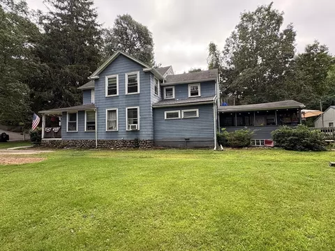 33 Spencer St, Millis, MA 02054 photo 17