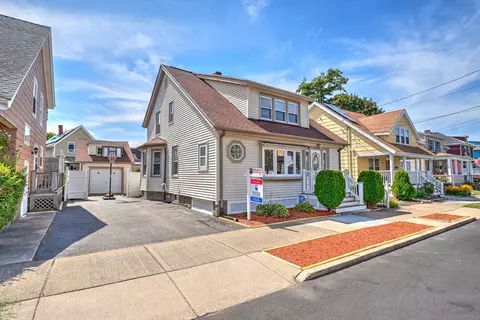 32 Haviland Ave, Lynn, MA 01902