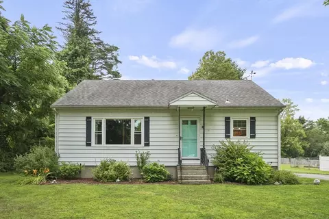 40 Jeffrey Dr, Pittsfield, MA 01201