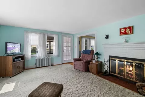 10 Shepard St, Marblehead, MA 01945 photo 18