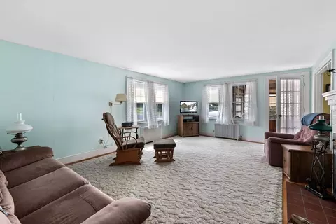 10 Shepard St, Marblehead, MA 01945 photo 17
