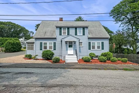 10 Shepard St, Marblehead, MA 01945 photo 3