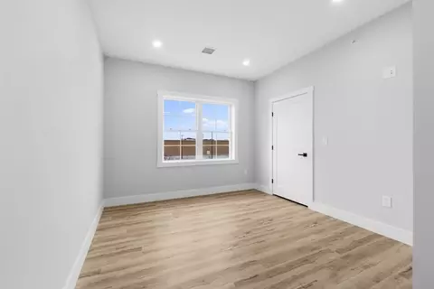 889-895 Grinnell St #3, Fall River, MA 02721 photo 24