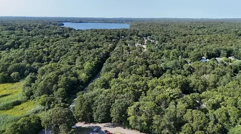 82 Great Neck Rd N, Mashpee, MA 02649 photo 6