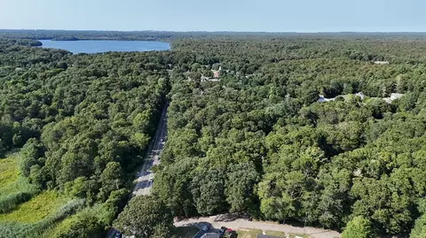 82 Great Neck Rd N, Mashpee, MA 02649 photo 5