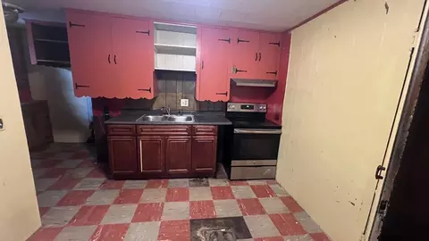 482 Chestnut St, Springfield, MA 01107 photo 14