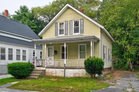 31 Webster St, Winchendon, MA 01475