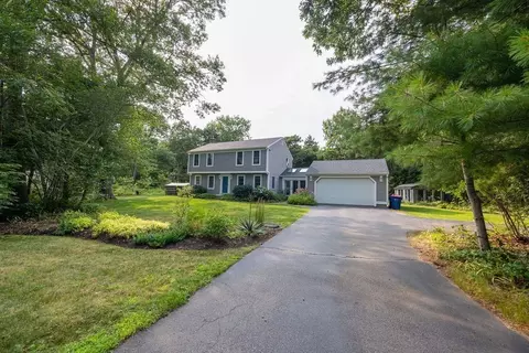 9 Haven Rd, Plymouth, MA 02360