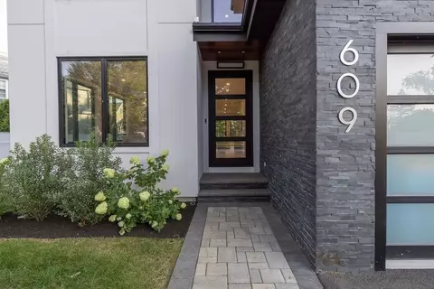 609 Hunnewell St, Needham, MA 02494 photo 2