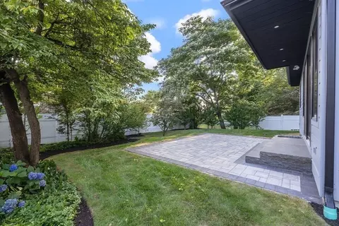 609 Hunnewell St, Needham, MA 02494 photo 31
