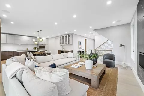 609 Hunnewell St, Needham, MA 02494 photo 7
