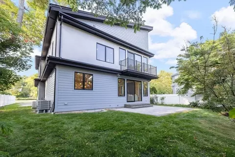 609 Hunnewell St, Needham, MA 02494 photo 32