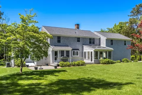 Exterior - 12 Paddocks Path, Dennis, MA 02638 photo 4 of 7