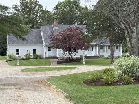 Exterior - 12 Paddocks Path, Dennis, MA 02638 photo 6 of 7