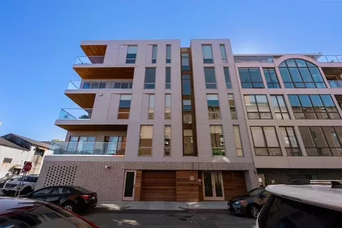 Exterior - 537 E 2nd St #101, Boston, MA 02127 photo 3 of 5