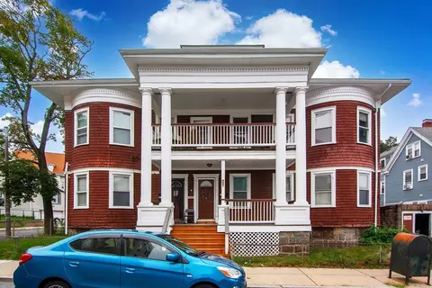 27 Bradshaw St, Boston, MA 02121