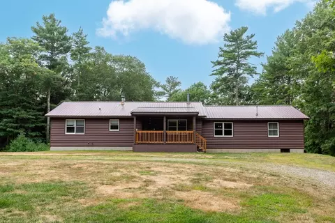 32 Black Brook Path, Middleboro, MA 02346