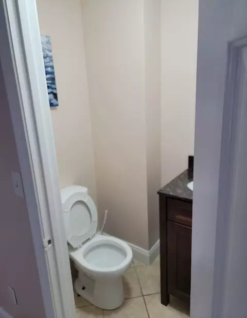 290 Blackstone St, Fall River, MA 02721 photo 7