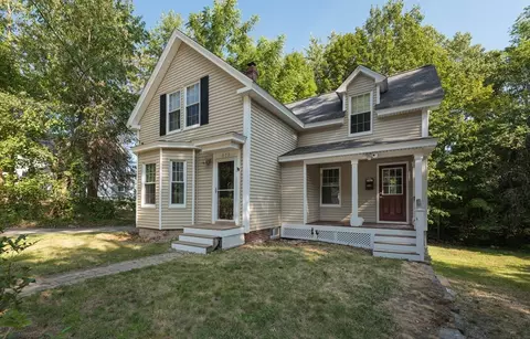 573 Westminster Hill Rd, Fitchburg, MA 01420