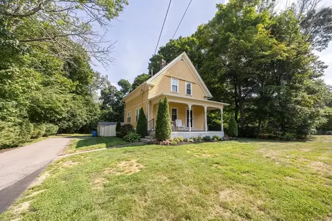 311 South St, Wrentham, MA 02093