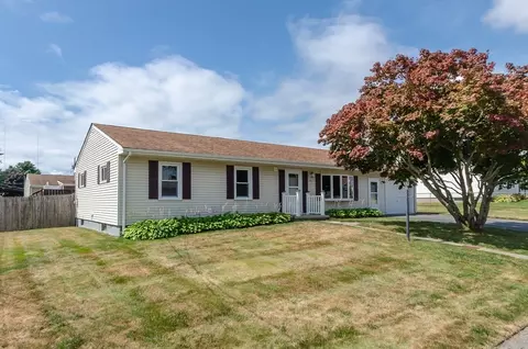 147 Sheraton Ave, Somerset, MA 02725