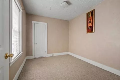 620 Franklin St, Worcester, MA 01604 photo 23
