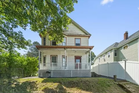 620 Franklin St, Worcester, MA 01604