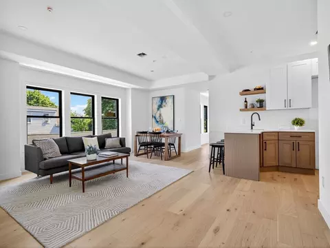 34 Fiske Ave #C, Somerville, MA 02145