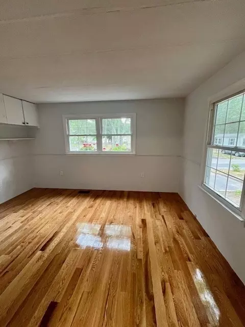 106 Dolittle Ln, Wareham, MA 02576 photo 12