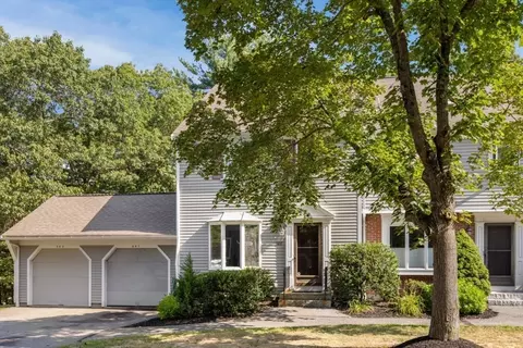 501 Foxwood Cir #501, Peabody, MA 01960