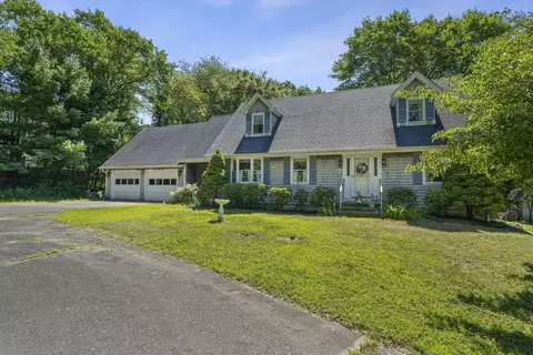 5 Green St, Berkley, MA 02779