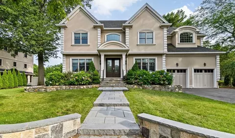 11 Fairhaven Rd, Newton, MA 02459