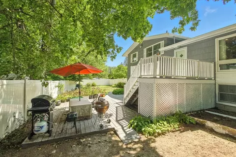 Exterior - 6 Darrell Dr, Randolph, MA 02368 photo 2 of 8