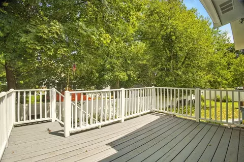Exterior - 6 Darrell Dr, Randolph, MA 02368 photo 6 of 8