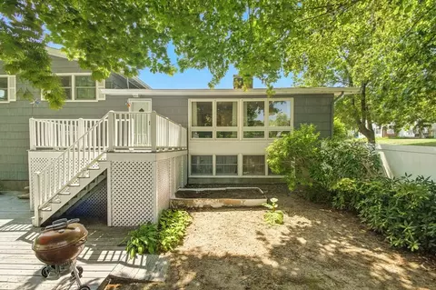 Exterior - 6 Darrell Dr, Randolph, MA 02368 photo 4 of 8