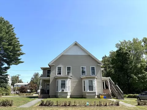 7 Riverview Dr, Gill, MA 01354