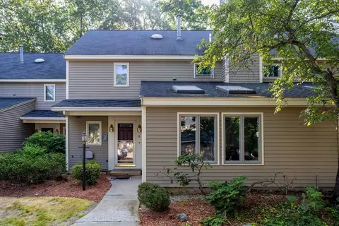 8 Iris Way #8, Haverhill, MA 01830