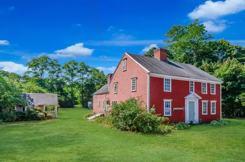 4701 Falmouth Rd, Cotuit, MA 02635