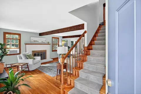 12 Tracey Rd, Cotuit, MA 02635 photo 6