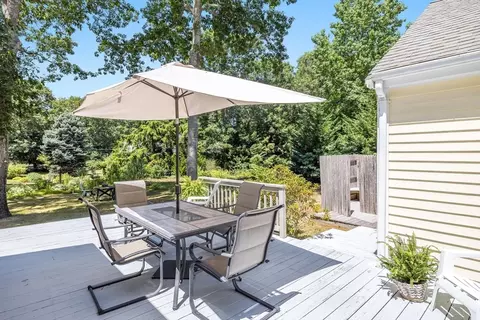 12 Tracey Rd, Cotuit, MA 02635 photo 28