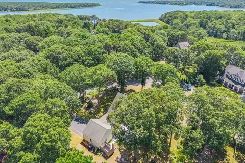 12 Tracey Rd, Cotuit, MA 02635 photo 39